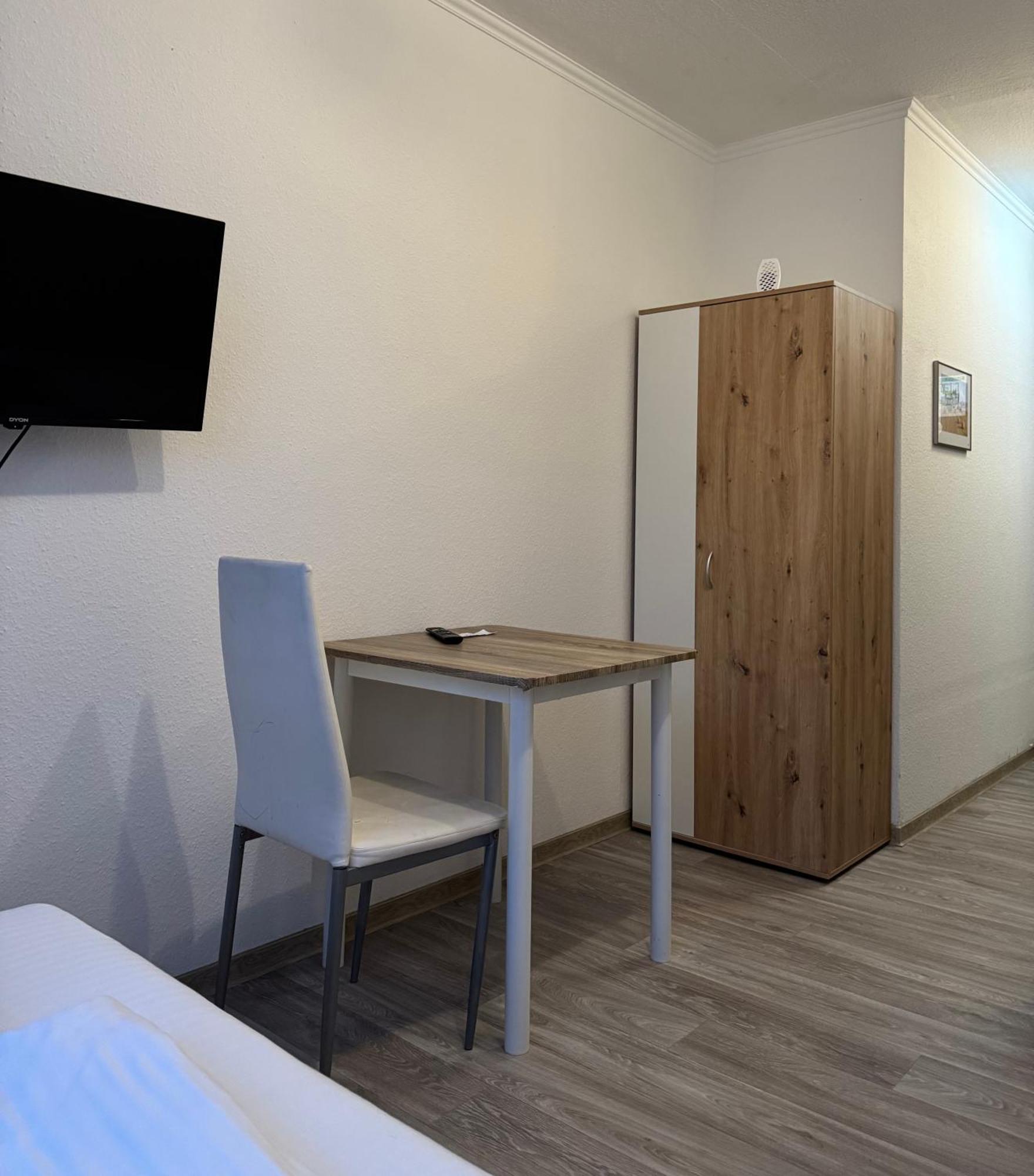 Hotel-Pension Alt-Heidenberg سيغن المظهر الخارجي الصورة